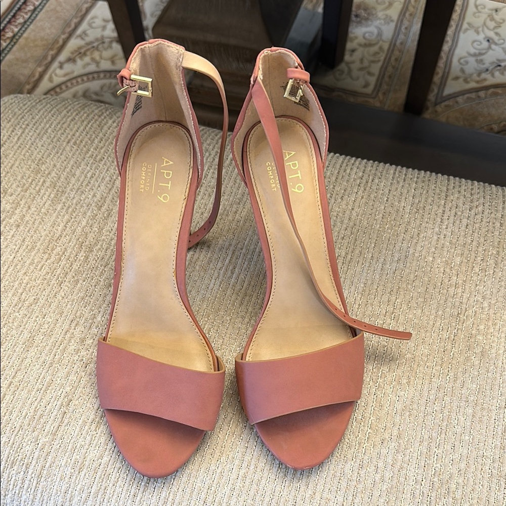 Apt. 9 Women's Pink Sandals
